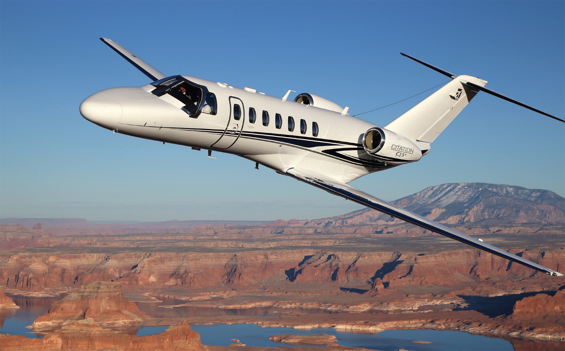 Illustrative light jet